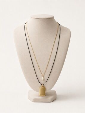 Zara Necklace Set Gold Tone Pearl rectangle pendant